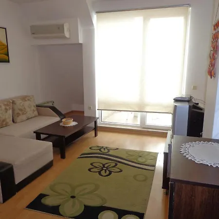 Hills Appartement Kavarna