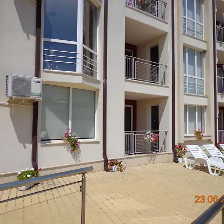 Hills Appartement Kavarna