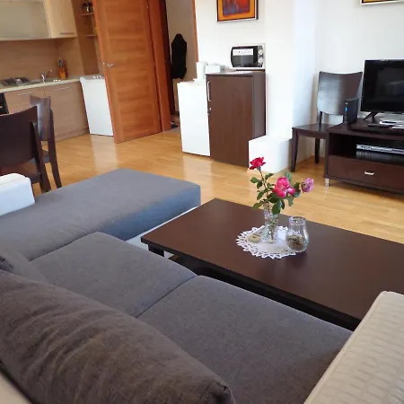 Hills Apartment Kawarna